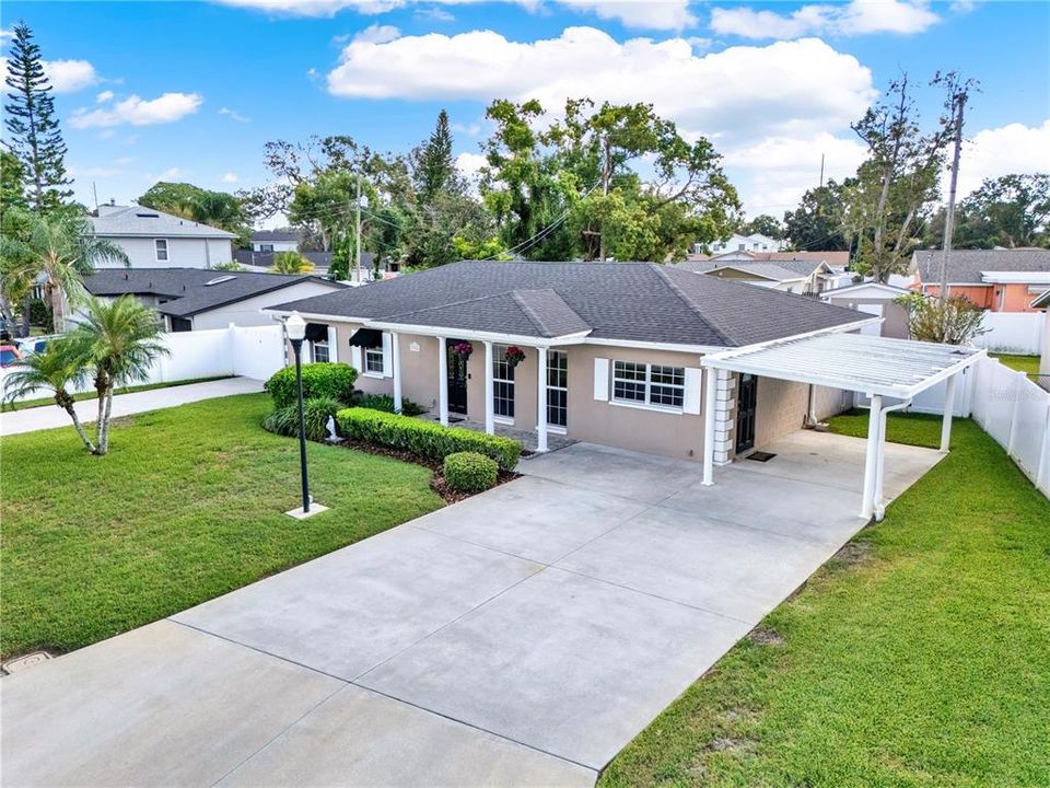 Active With Contract: $399,000 (3 beds, 2 baths, 1920 Square Feet)