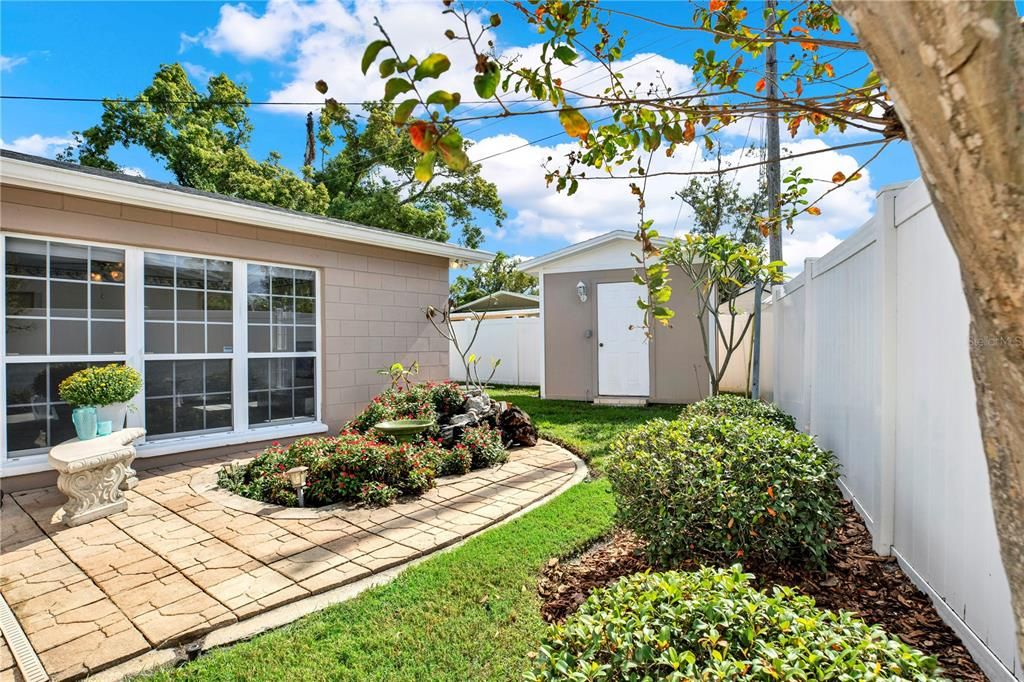 Active With Contract: $399,000 (3 beds, 2 baths, 1920 Square Feet)