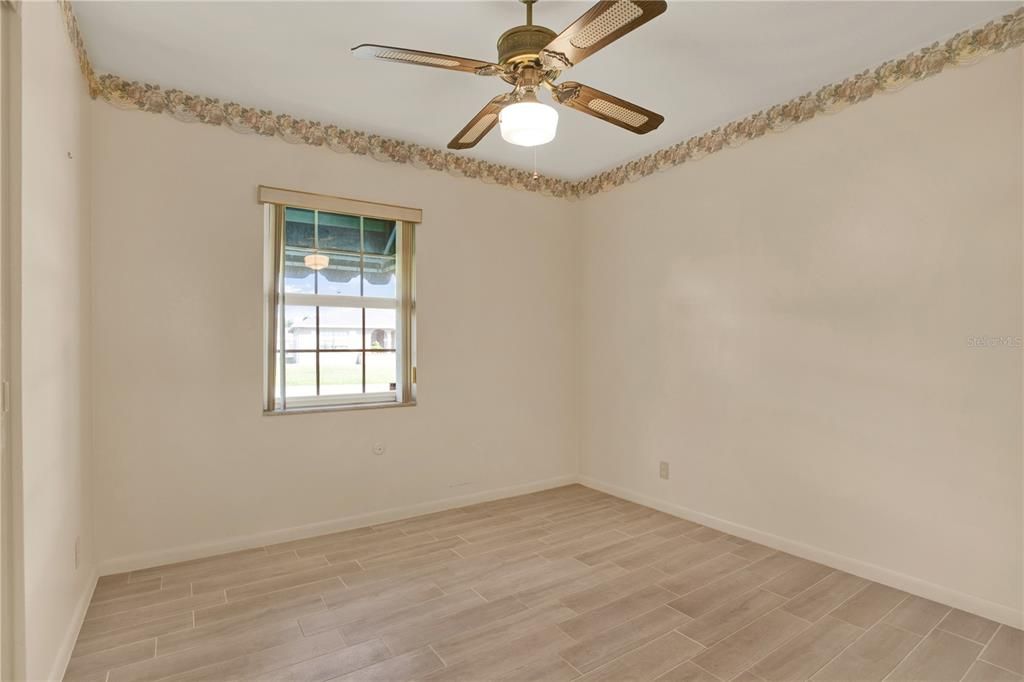 Active With Contract: $399,000 (3 beds, 2 baths, 1920 Square Feet)