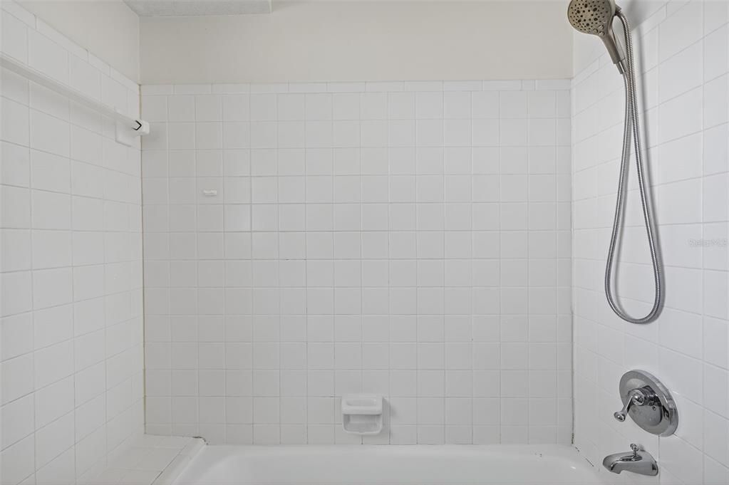 В аренду: $3,750 (3 спален, 2 ванн, 2076 Квадратных фут)