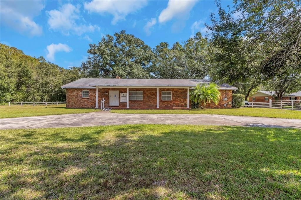 待售: $1,500,000 (3 贝兹, 2 浴室, 3098 平方英尺)