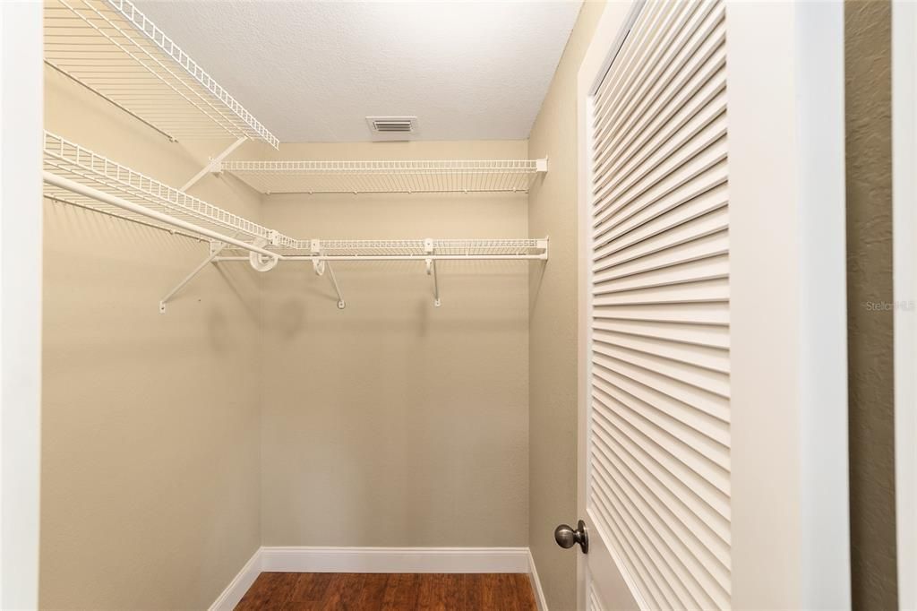 Под контрактом: $225,000 (3 спален, 2 ванн, 1320 Квадратных фут)