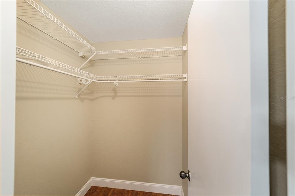 Под контрактом: $225,000 (3 спален, 2 ванн, 1320 Квадратных фут)