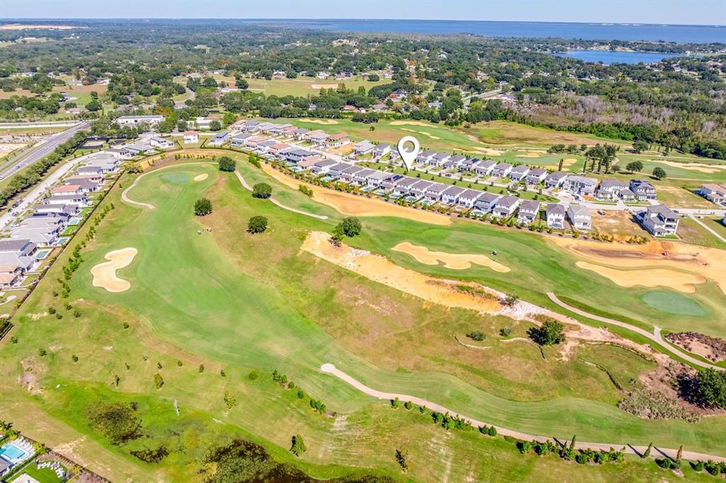 待售: $1,200,000 (5 贝兹, 3 浴室, 3239 平方英尺)