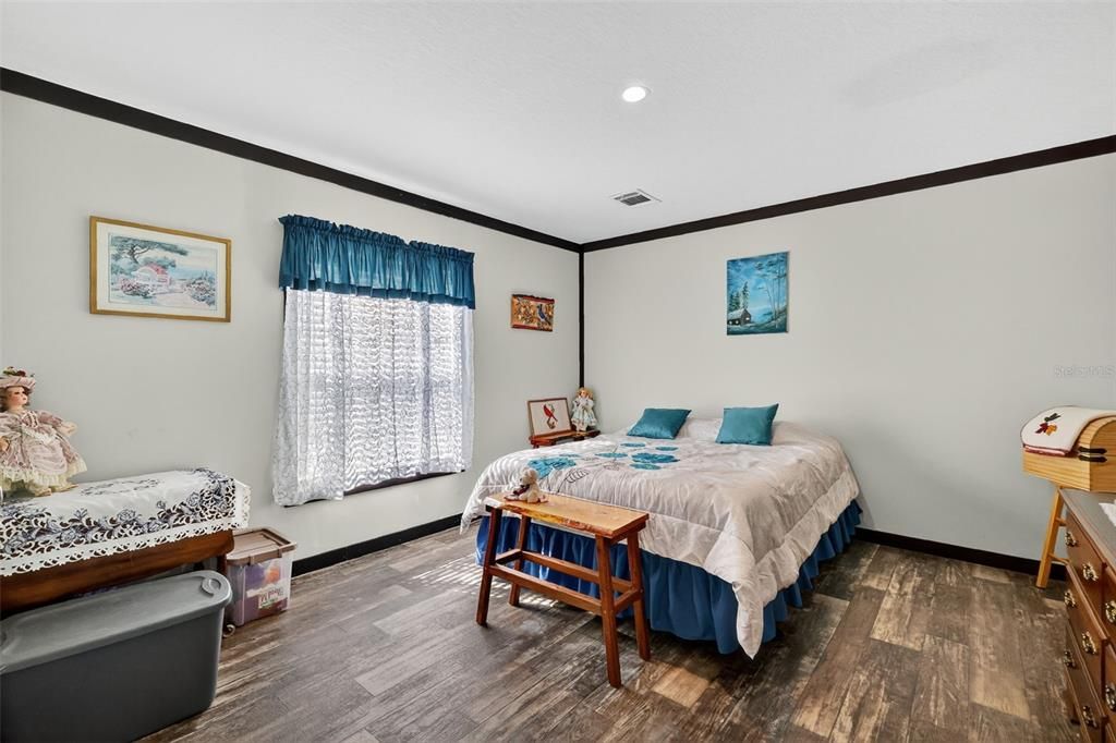 En Venta: $249,000 (3 camas, 2 baños, 1456 Pies cuadrados)