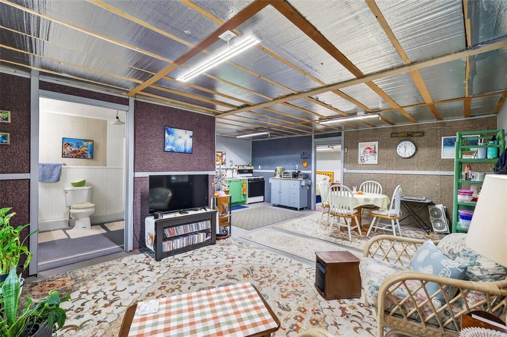 En Venta: $249,000 (3 camas, 2 baños, 1456 Pies cuadrados)