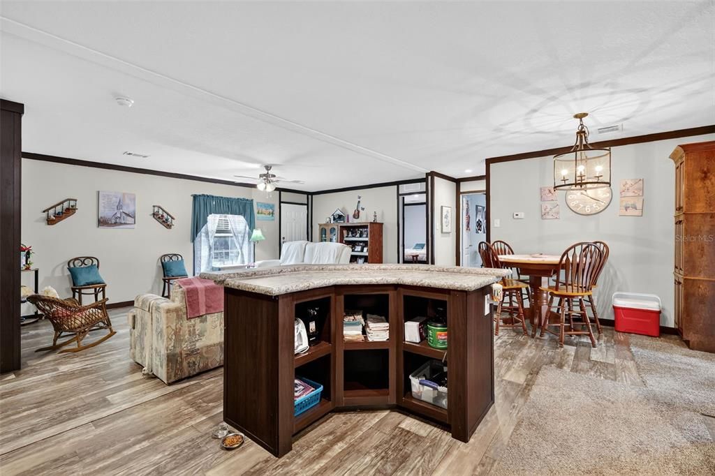 En Venta: $249,000 (3 camas, 2 baños, 1456 Pies cuadrados)