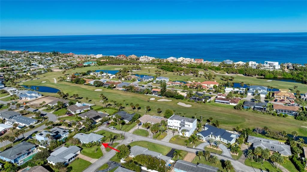 Active With Contract: $400,000 (2 beds, 2 baths, 1415 Square Feet)