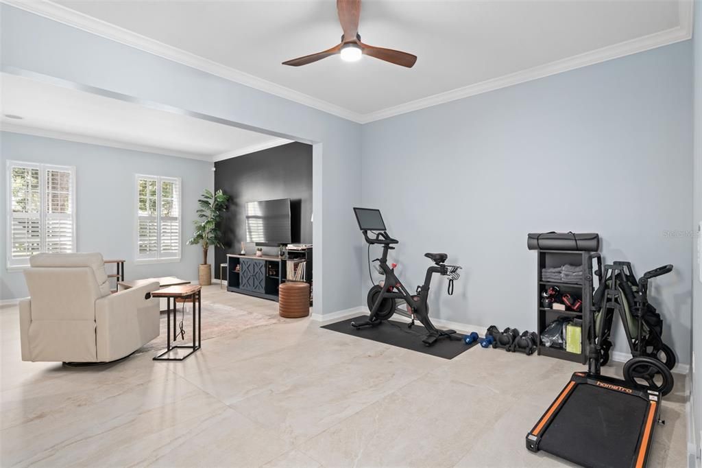 For Sale: $725,000 (3 beds, 2 baths, 2124 Square Feet)