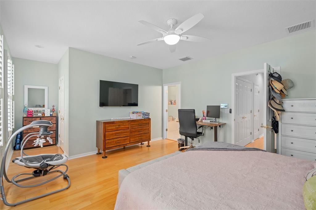 For Sale: $725,000 (3 beds, 2 baths, 2124 Square Feet)