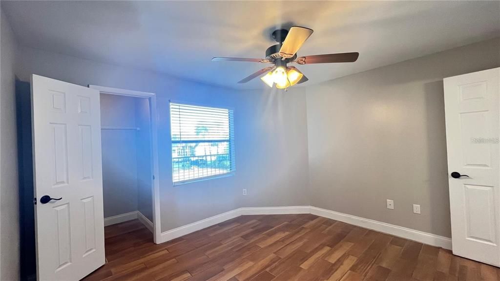 For Rent: $1,300 (1 beds, 1 baths, 661 Square Feet)