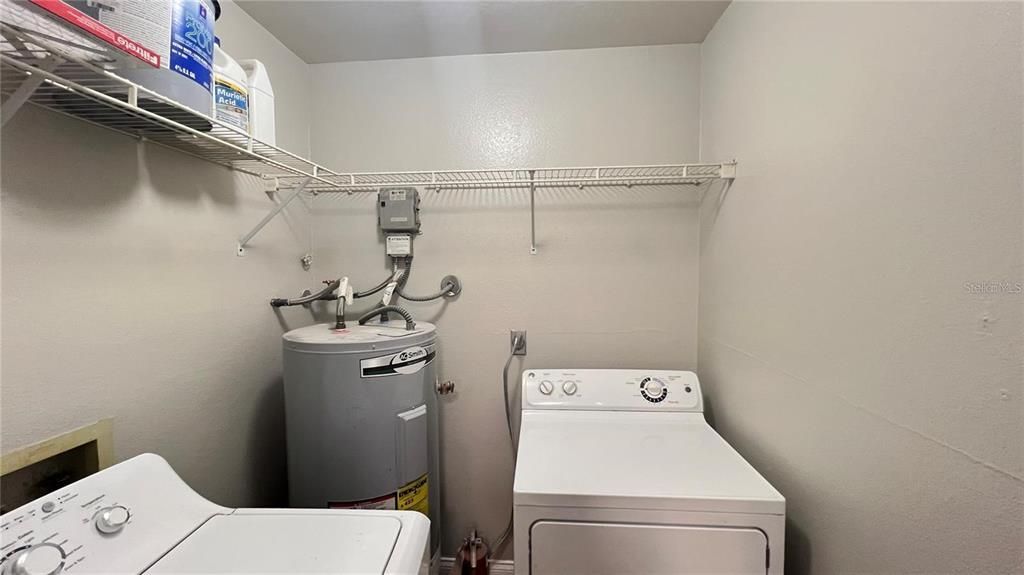 For Rent: $1,300 (1 beds, 1 baths, 661 Square Feet)