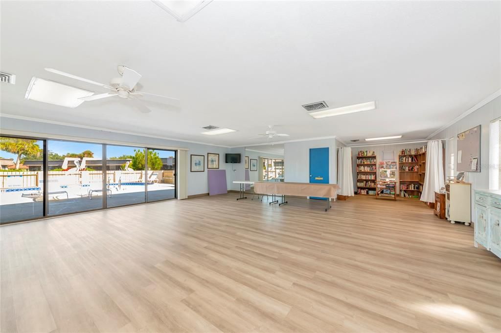 For Sale: $264,000 (2 beds, 2 baths, 1696 Square Feet)