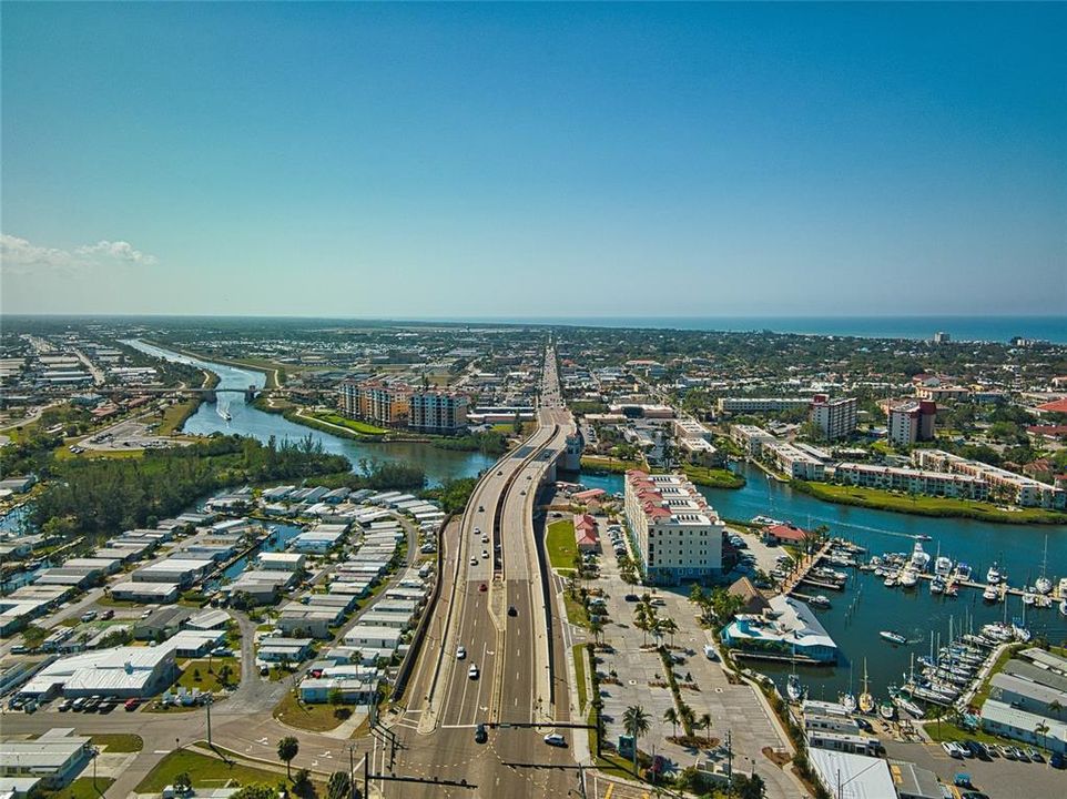 For Sale: $264,000 (2 beds, 2 baths, 1696 Square Feet)