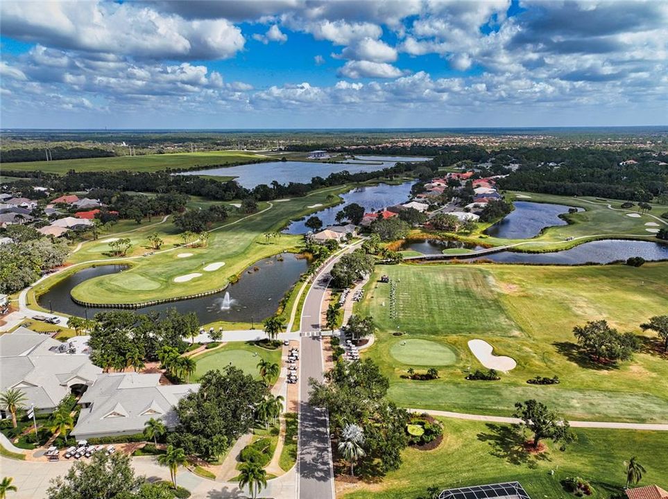 For Sale: $264,000 (2 beds, 2 baths, 1696 Square Feet)