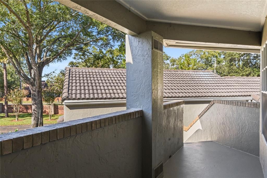 For Sale: $280,000 (2 beds, 2 baths, 1427 Square Feet)