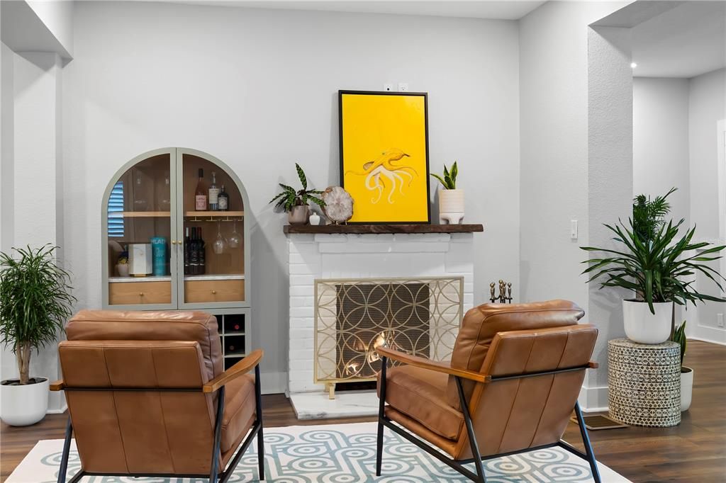 For Sale: $1,200,000 (4 beds, 5 baths, 3782 Square Feet)