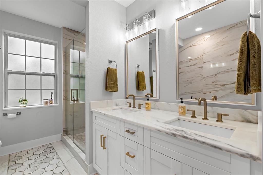 For Sale: $1,200,000 (4 beds, 5 baths, 3782 Square Feet)