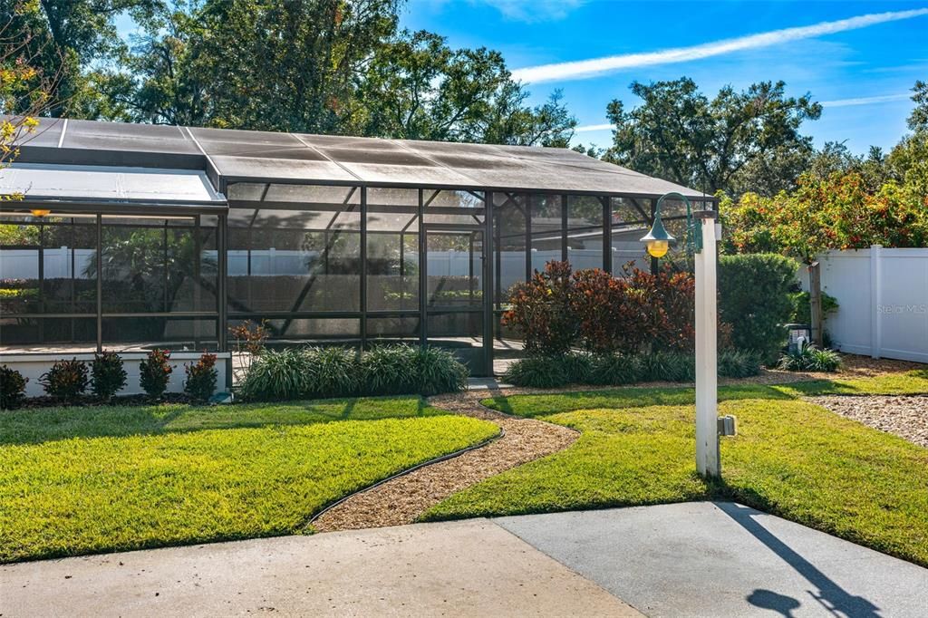 For Sale: $1,300,000 (4 beds, 2 baths, 2116 Square Feet)