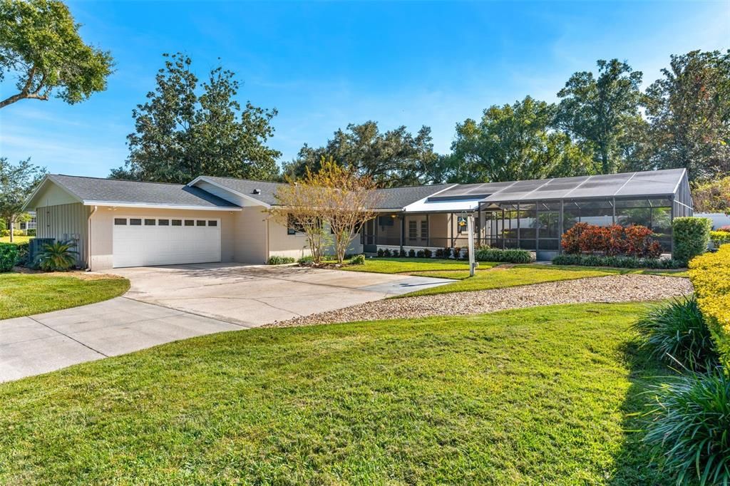 For Sale: $1,300,000 (4 beds, 2 baths, 2116 Square Feet)