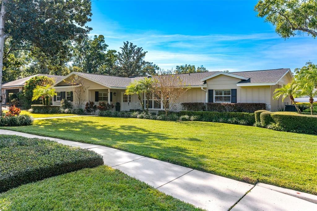 For Sale: $1,300,000 (4 beds, 2 baths, 2116 Square Feet)