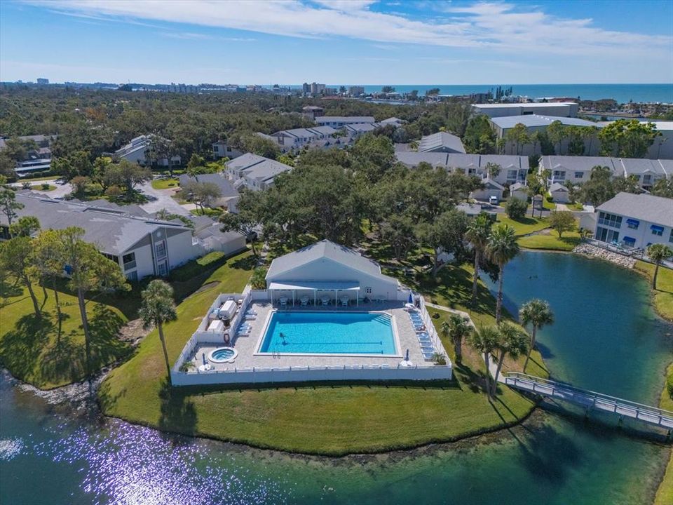 待售: $389,000 (2 贝兹, 2 浴室, 1225 平方英尺)