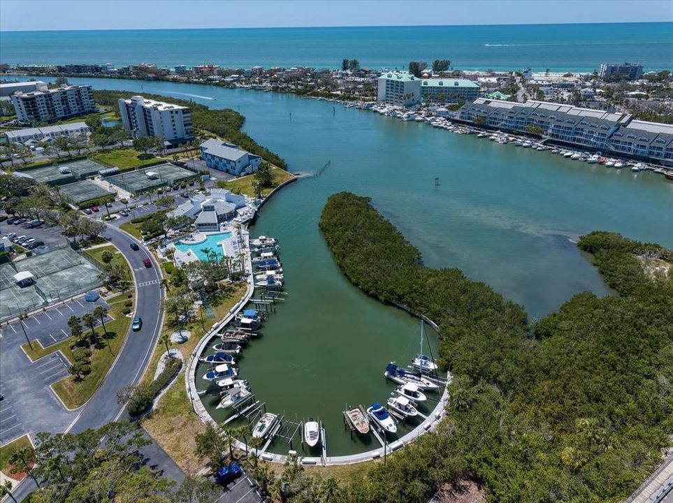 待售: $389,000 (2 贝兹, 2 浴室, 1225 平方英尺)