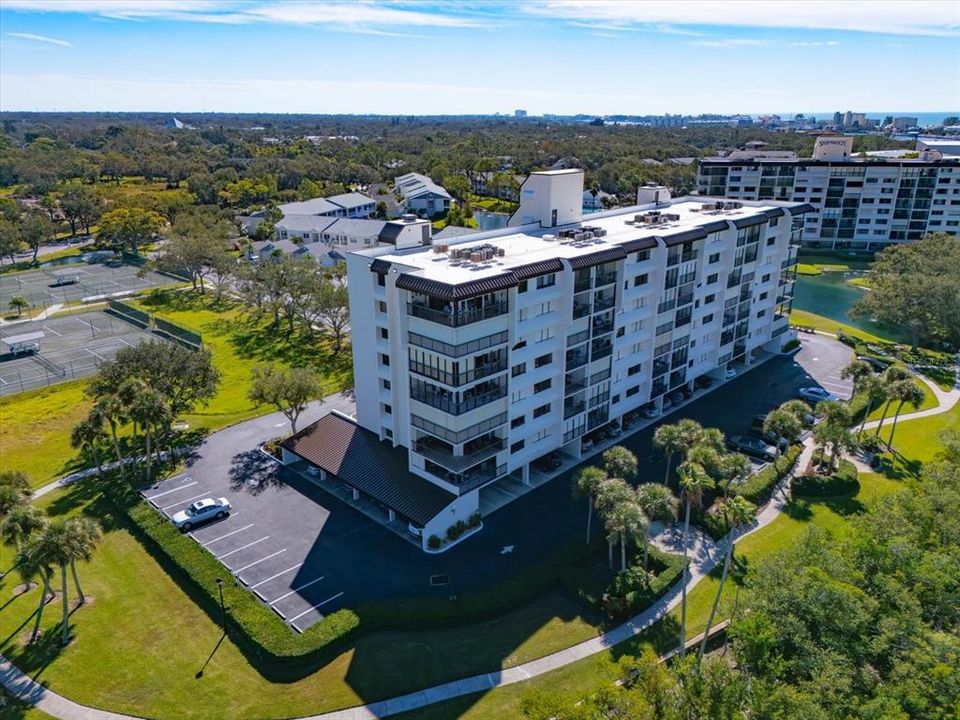 待售: $389,000 (2 贝兹, 2 浴室, 1225 平方英尺)