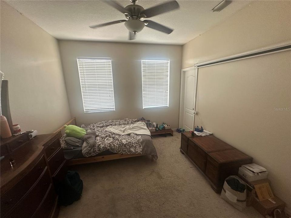 For Sale: $295,000 (2 beds, 2 baths, 1240 Square Feet)