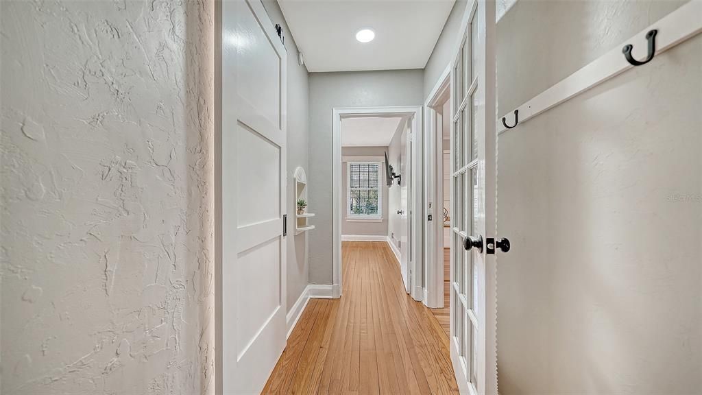 For Sale: $528,000 (4 beds, 3 baths, 1552 Square Feet)