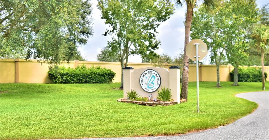 For Sale: $425,000 (3 beds, 2 baths, 2263 Square Feet)