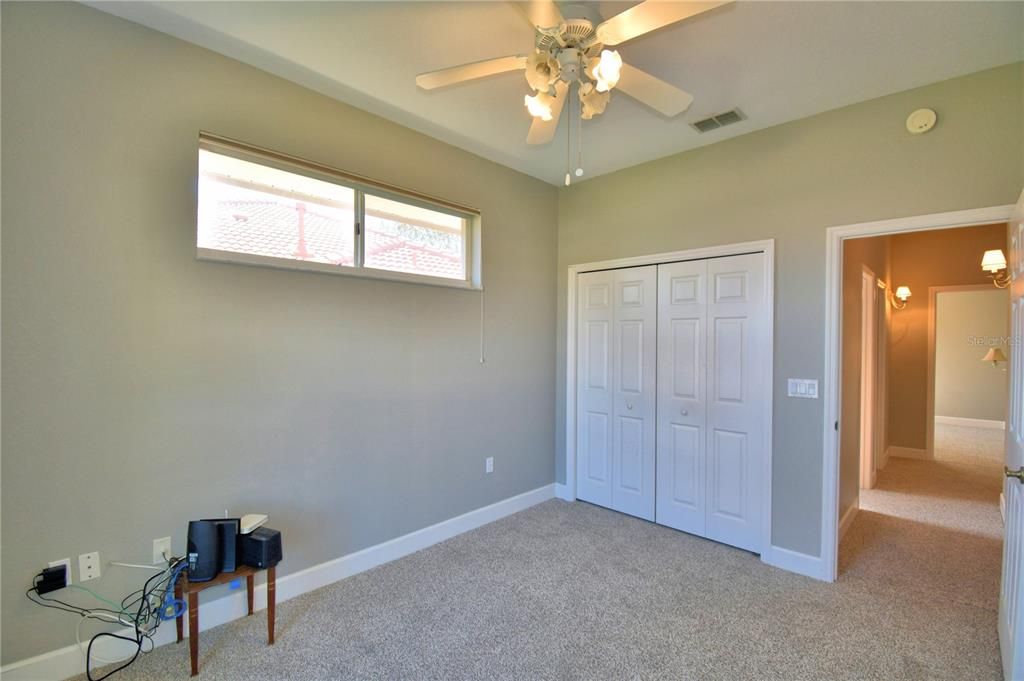 For Sale: $425,000 (3 beds, 2 baths, 2263 Square Feet)