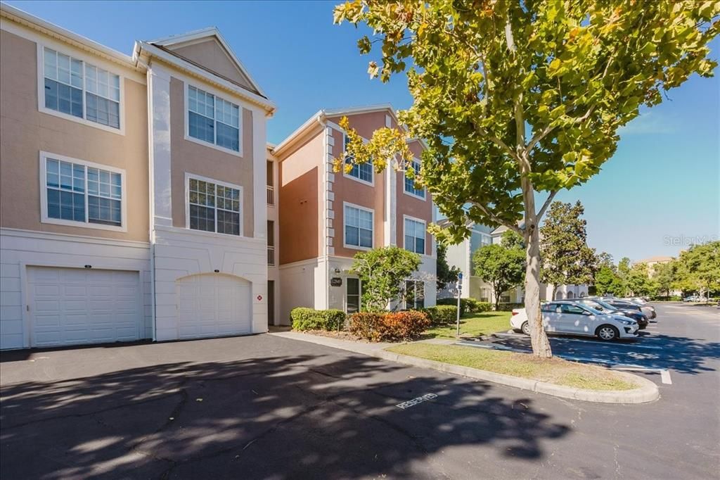 На продажу: $245,000 (2 спален, 2 ванн, 1107 Квадратных фут)