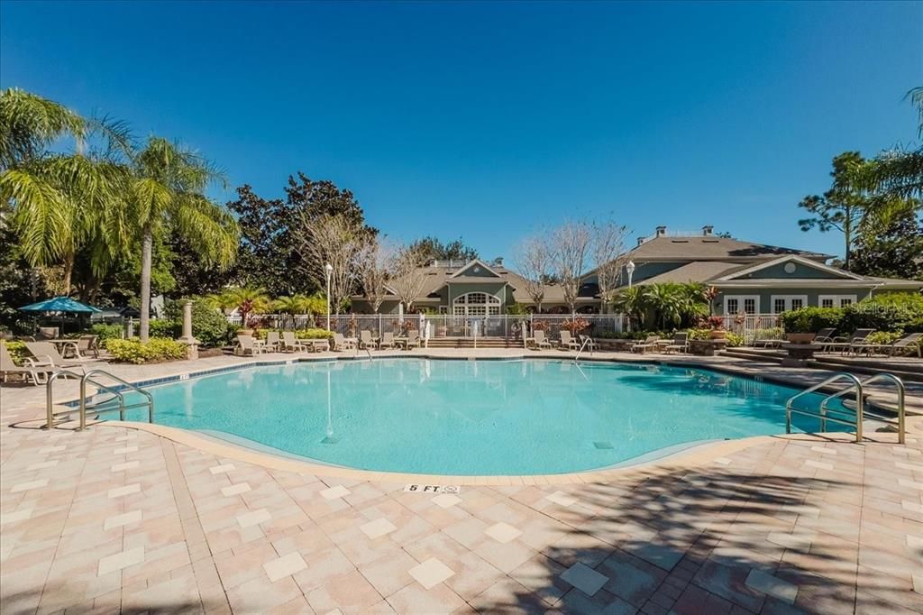 На продажу: $245,000 (2 спален, 2 ванн, 1107 Квадратных фут)