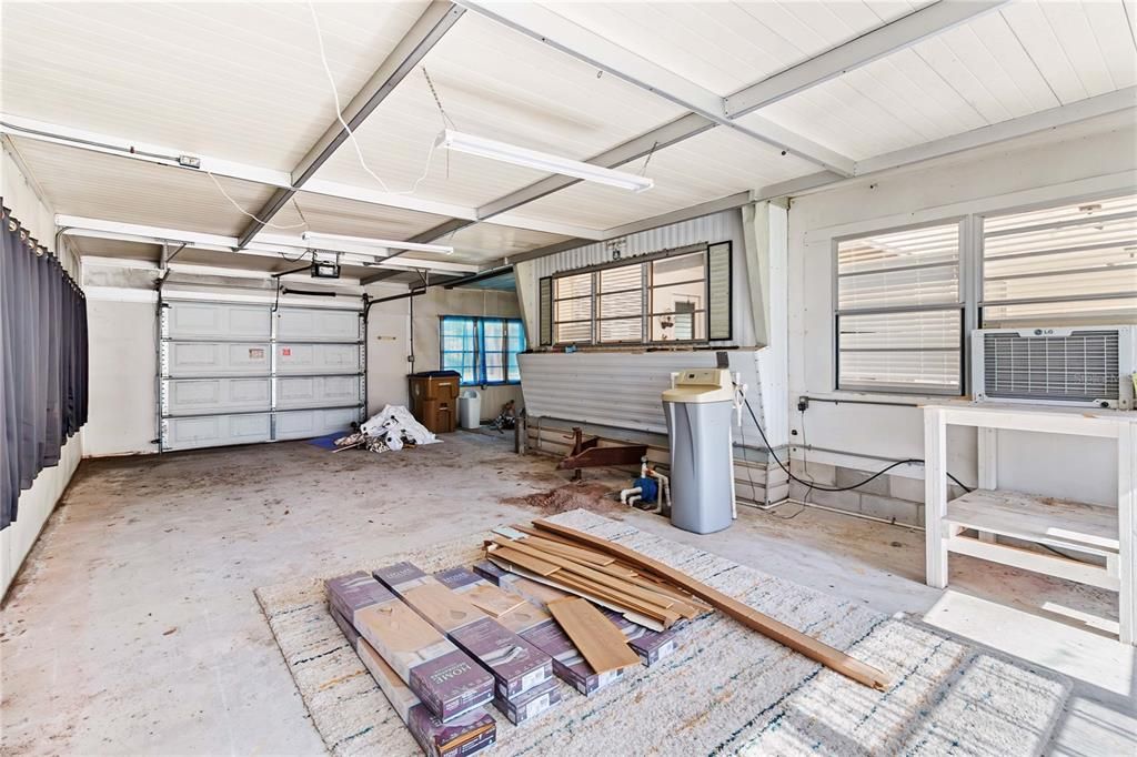 В аренду: $1,695 (2 спален, 2 ванн, 528 Квадратных фут)