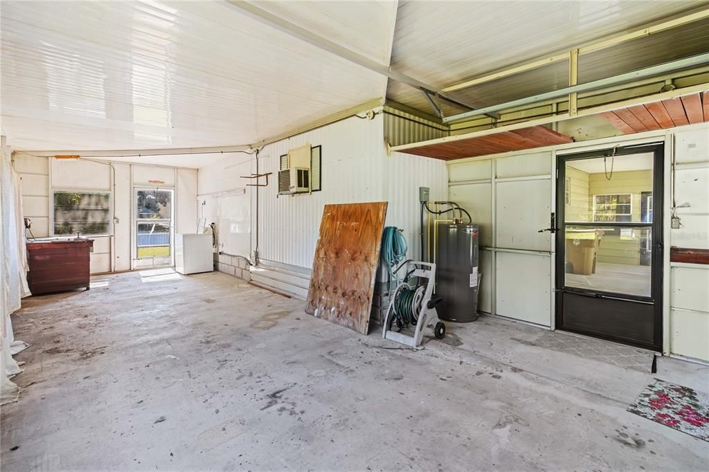 В аренду: $1,695 (2 спален, 2 ванн, 528 Квадратных фут)