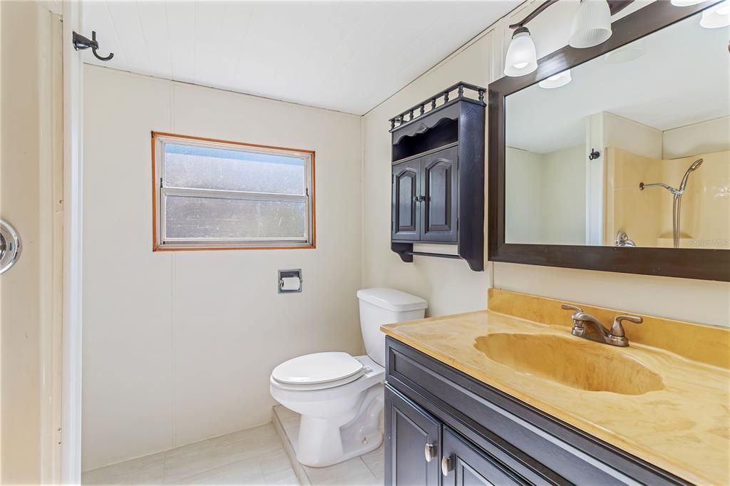 В аренду: $1,695 (2 спален, 2 ванн, 528 Квадратных фут)