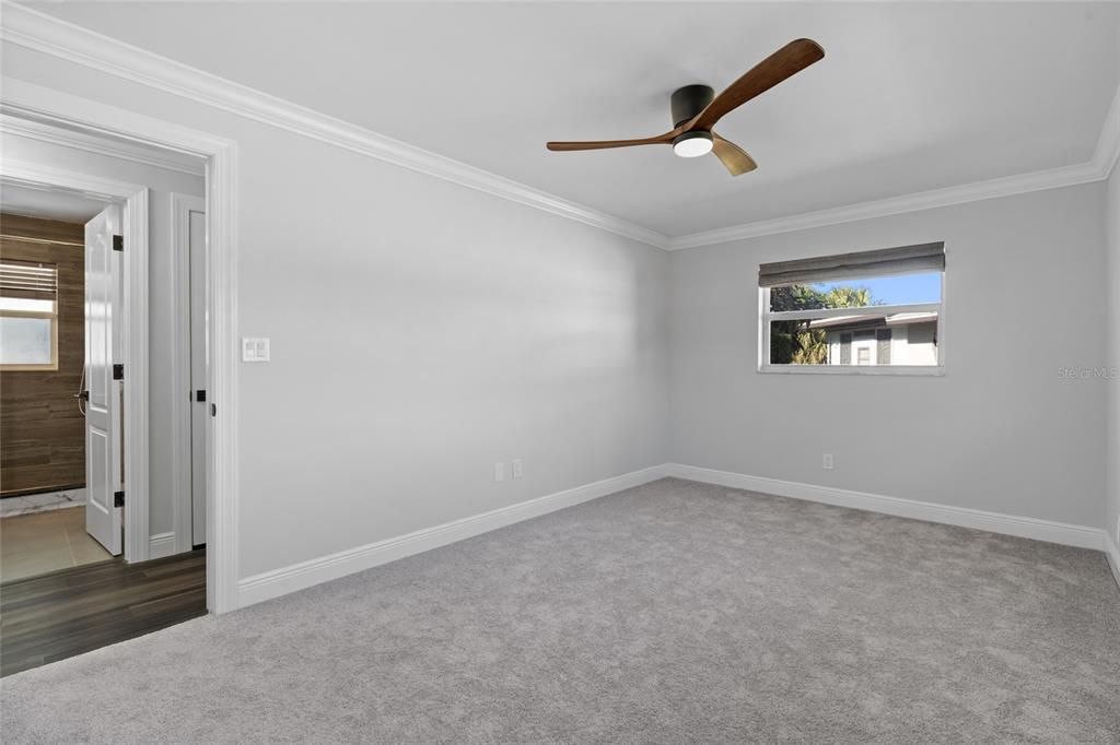 Active With Contract: $524,900 (2 beds, 2 baths, 1251 Square Feet)