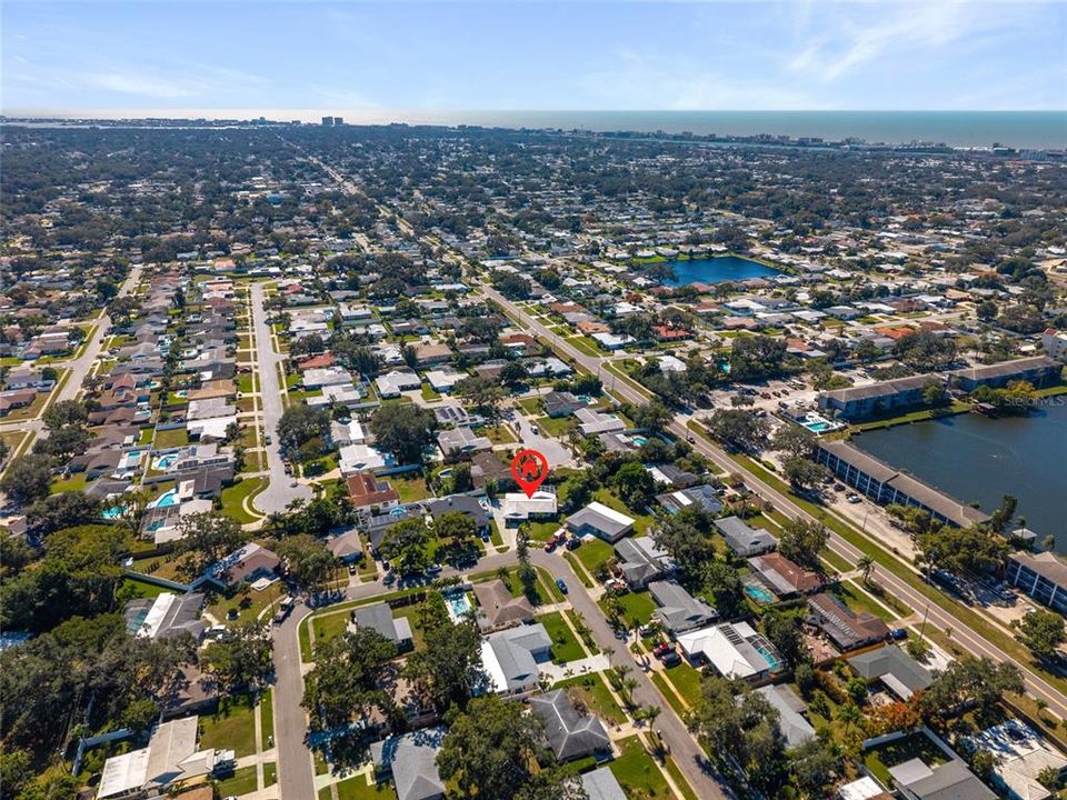 Active With Contract: $524,900 (2 beds, 2 baths, 1251 Square Feet)