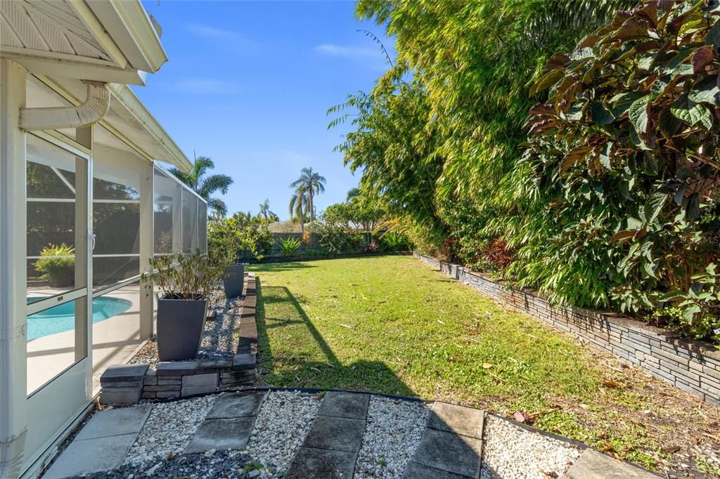 Active With Contract: $524,900 (2 beds, 2 baths, 1251 Square Feet)