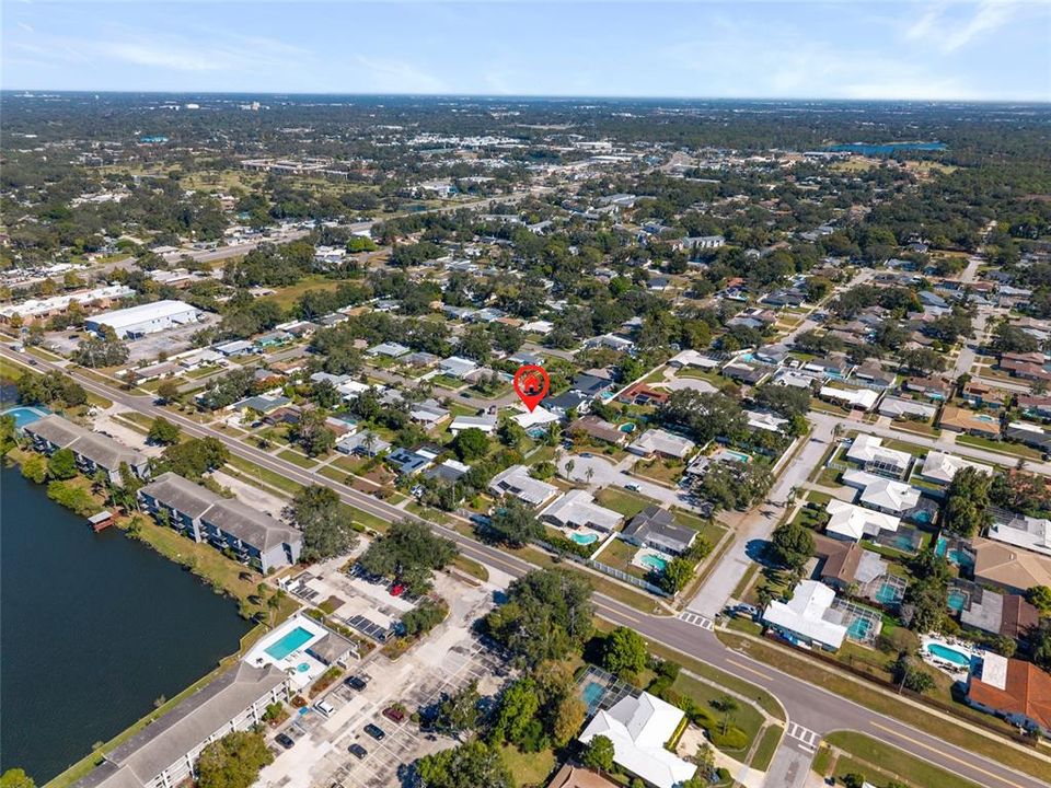 Active With Contract: $524,900 (2 beds, 2 baths, 1251 Square Feet)