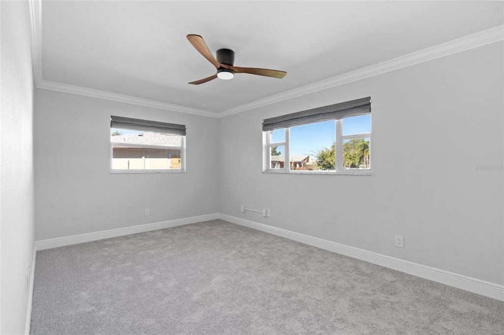 Active With Contract: $524,900 (2 beds, 2 baths, 1251 Square Feet)