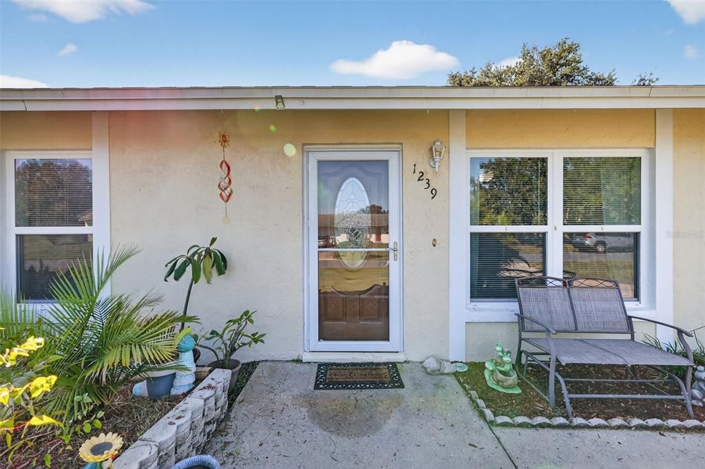 For Sale: $265,000 (3 beds, 2 baths, 1000 Square Feet)