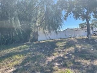 合同活跃: $310,000 (3 贝兹, 2 浴室, 2081 平方英尺)