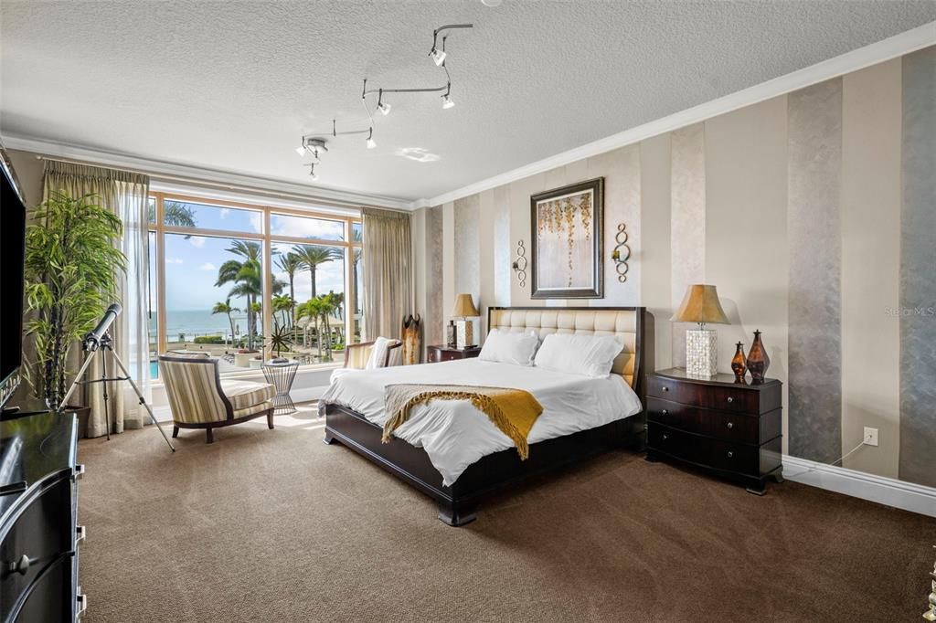 For Rent: $9,000 (2 beds, 2 baths, 1857 Square Feet)