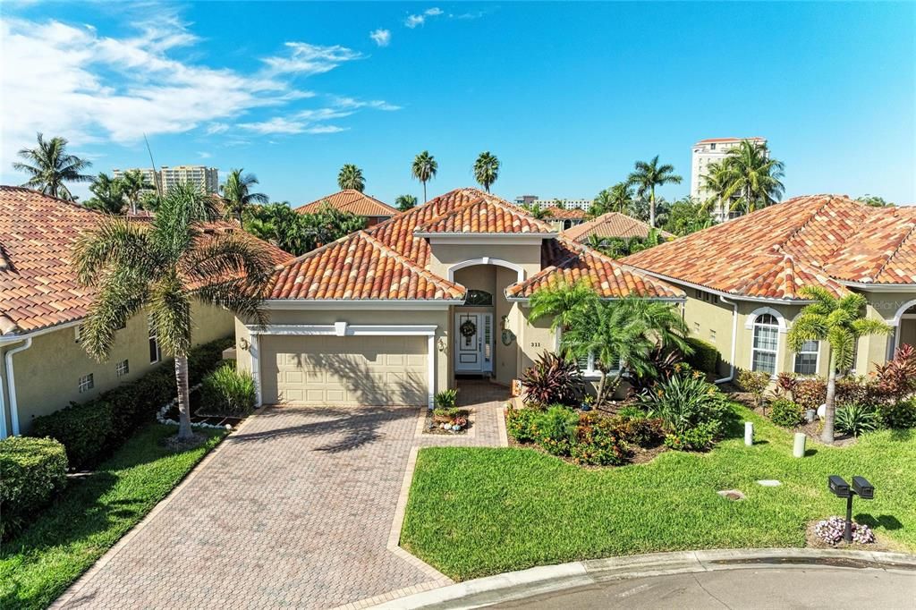 На продажу: $590,000 (3 спален, 2 ванн, 1754 Квадратных фут)