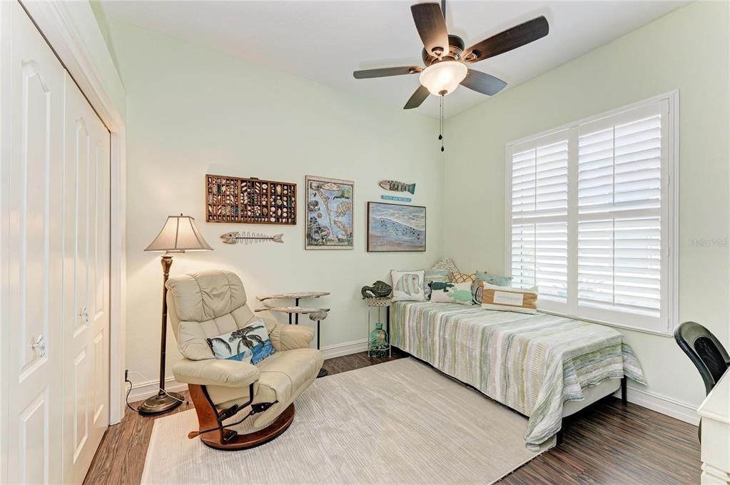 На продажу: $590,000 (3 спален, 2 ванн, 1754 Квадратных фут)