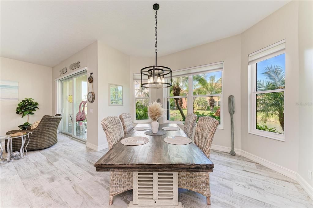 На продажу: $590,000 (3 спален, 2 ванн, 1754 Квадратных фут)