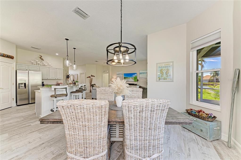 На продажу: $590,000 (3 спален, 2 ванн, 1754 Квадратных фут)