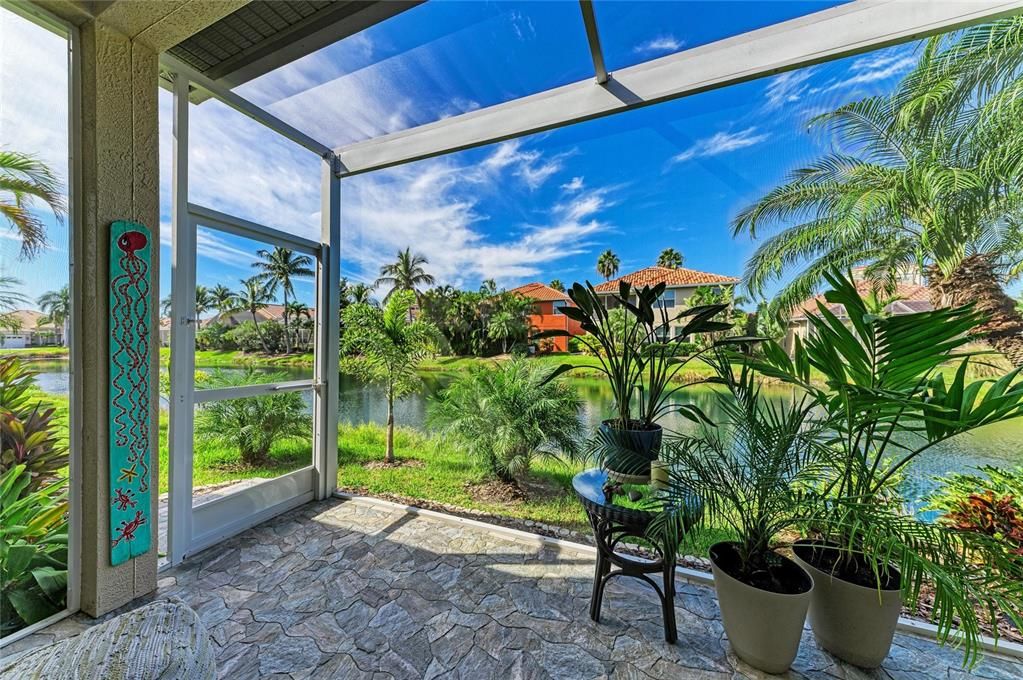 На продажу: $590,000 (3 спален, 2 ванн, 1754 Квадратных фут)